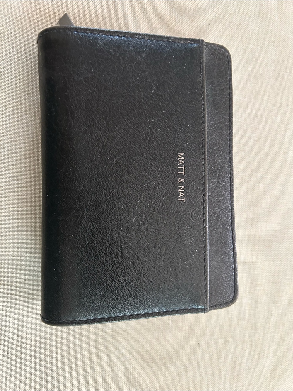 Matt & Nat Black Vegan Leather Men's Card Holder